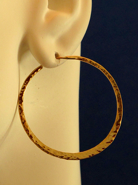 Textured Hoops With Posts